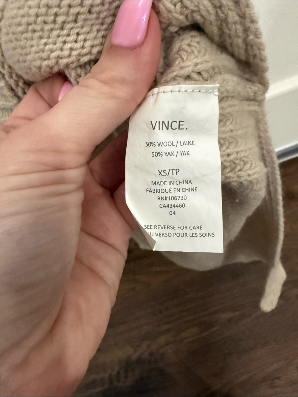 Vince XS 50% Yak 50% Wool V Neck Tunic Sweater Beige Knit Side Slit Pullover - Picture 3 of 5